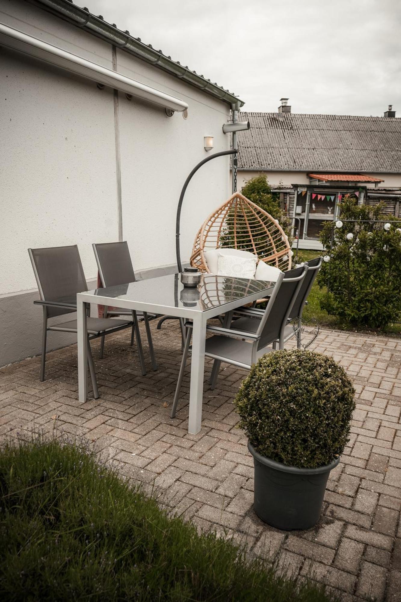 Wohlfuehl-Ferienhaus Eifel-Landurlaub Mit Herz クローネンブルク エクステリア 写真